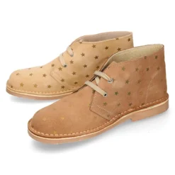 Bota Safari o Pisacacas con cordones y estampado con ESTRELLAS en serraje.