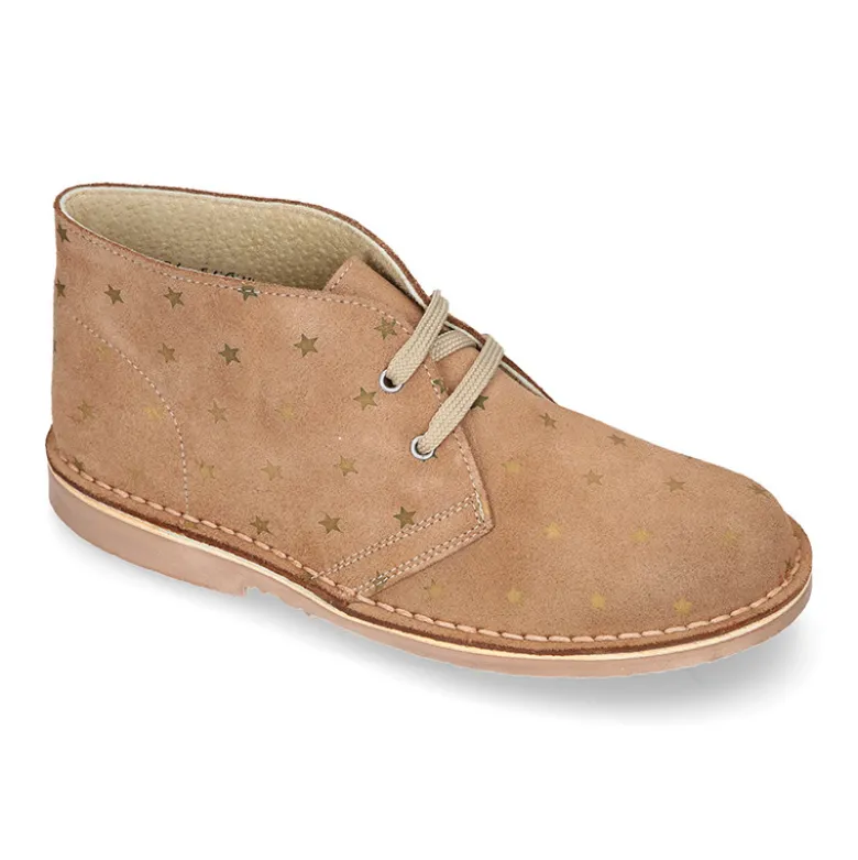 Bota Safari o Pisacacas con cordones y estampado con ESTRELLAS en serraje.