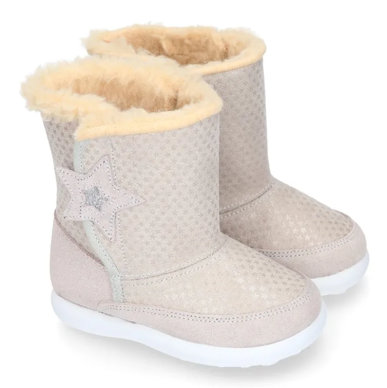 Botas niños tipo ESQUIMAL con cierre adherente en piel Serraje con ESTRELLAS.