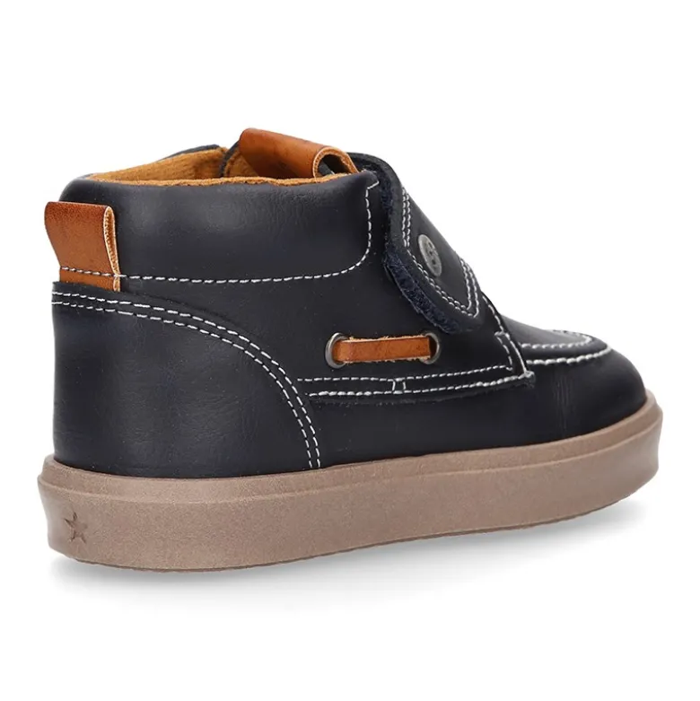 Bota zapatilla tipo MOCASÍN sin cordones en PIEL NAPA.