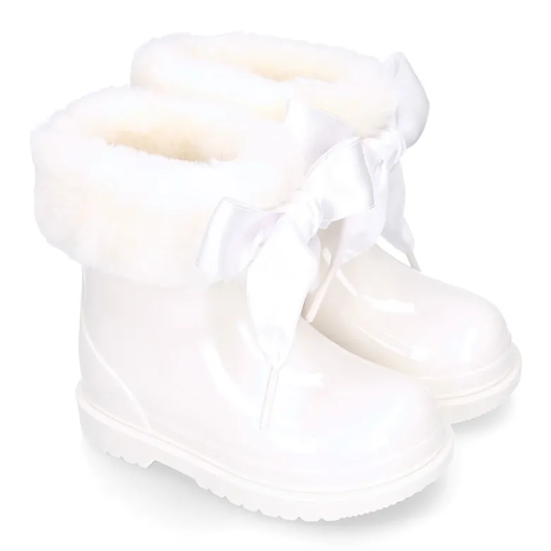 Botita agua niña con cuello pelo y lazo BIMBI SOFT.