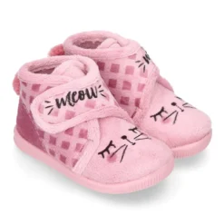 Botita casa niños GATITO sin cordones.