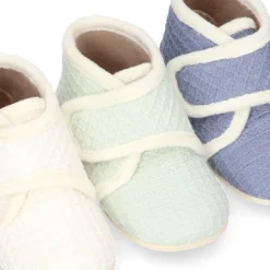 Botita casa niños sin cordones en lona CUADRILLÉ.