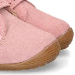Botita casual respetuosa niños OKAA FLEX sin cordones, picados y forro de lana en Piel Serraje ROSA.