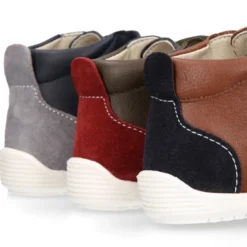 Botita casual respetuosa niños OKAA FLEX sin cordones en colores OTOÑALES.