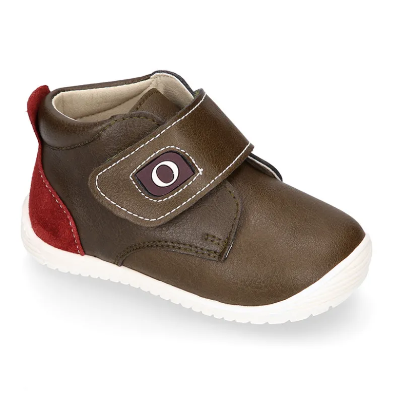 Botita casual respetuosa niños OKAA FLEX sin cordones en colores OTOÑALES.