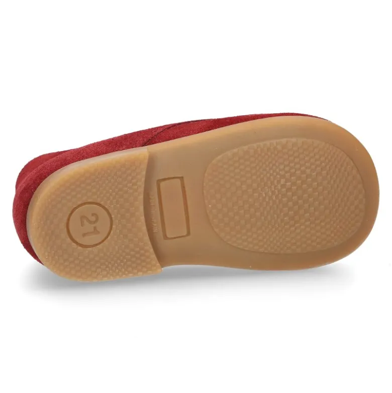 Botita clásica niños vestir primeros pasos en piel serraje.