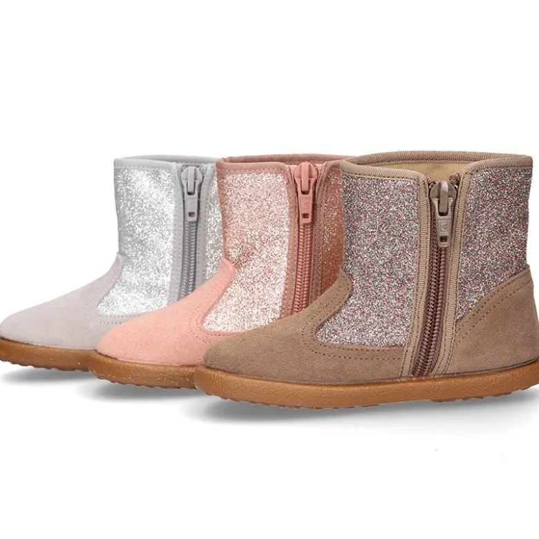 Botita con cremallera y GLITTER en piel Serraje.
