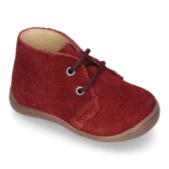 Botita con puntera, talonera y cordones en serraje para pequeños.