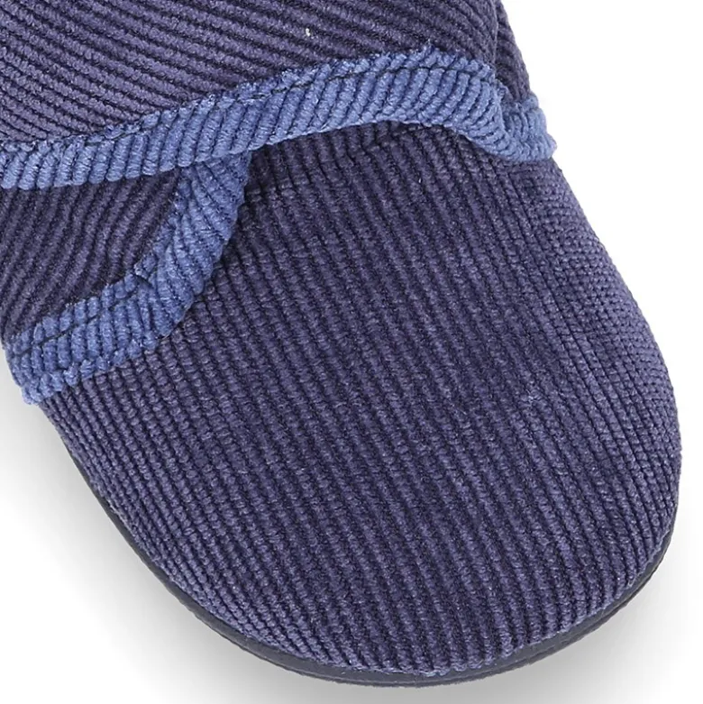 Botita de casa niños sin cordones en pana fina.