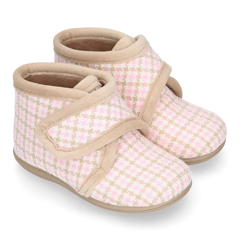 Botita de casa niños sin cordones en lana con CUADROS.