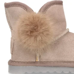 Botita niña tipo Australiana con POMPÓN en piel serraje.