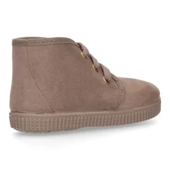 Botita niños CASUAL con cordones en Serratex en colores pasteles.
