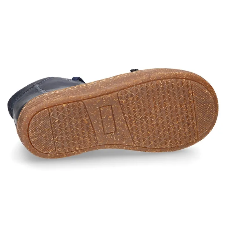 Botita niños OKAA ECO con cordones elásticos y cremallera en Piel Napa RÚSTICA SUAVE.