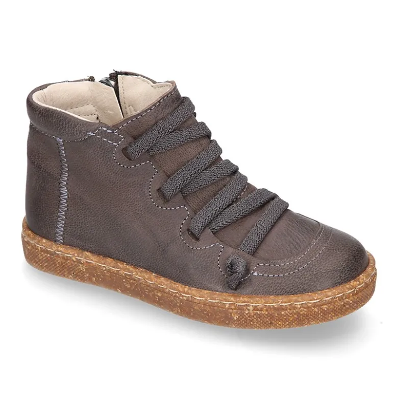 Botita niños OKAA ECO con cordones elásticos y cremallera en Piel Napa RÚSTICA SUAVE.