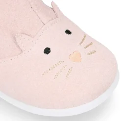 Botita niños respetuosa OKAA FLEX con drop cero y diseño GATITO en piel serraje.