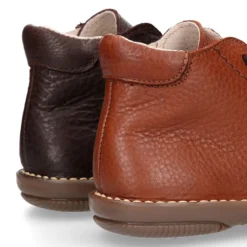 Botita niños SPORT con cremallera y cordones elásticos en piel.