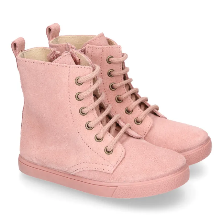 Botita niños tipo ROCKERA con cordones y cremallera en piel serraje.
