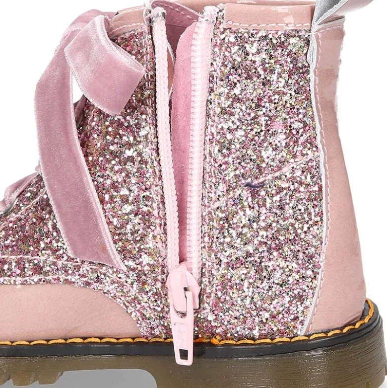 Botita ROCKERA niña lazos terciopelo en piel charol con GLITTER.