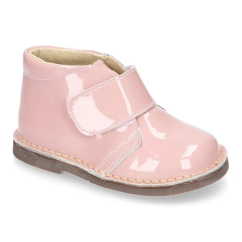 Botita safari niños sin cordones en piel CHAROL.