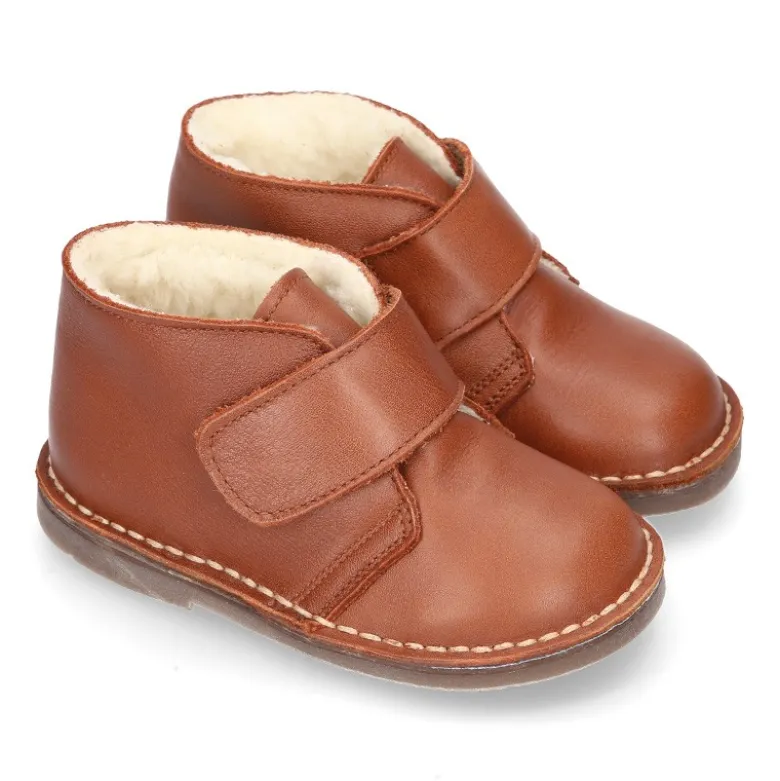 Botita safari niños sin cordones con BORREGO interior en piel EXTRA SUAVE.