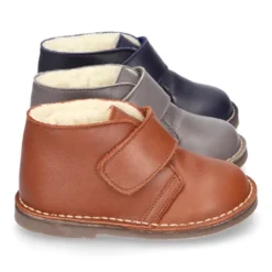 Botita safari niños sin cordones con BORREGO interior en piel EXTRA SUAVE.