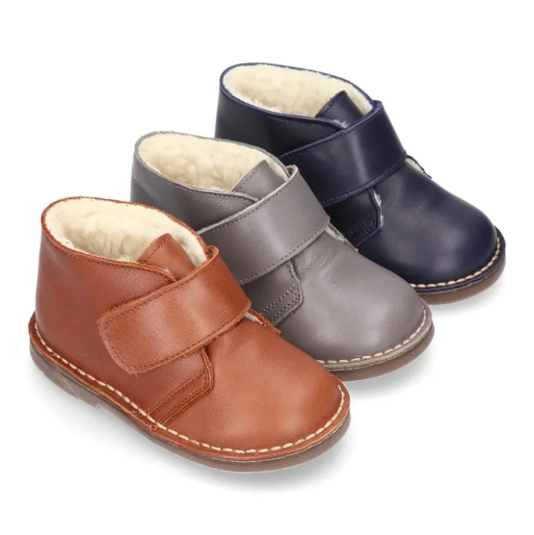 Botita safari niños sin cordones con BORREGO interior en piel EXTRA SUAVE.
