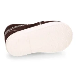 Botitas casual con cordones en piel Serraje.