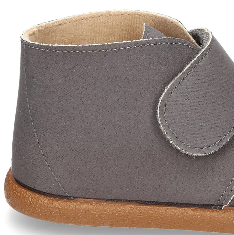 Botitas casual niño sin cordones en piel Serratex encerado.