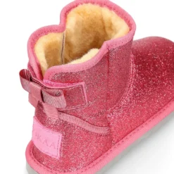 Botitas niña tipo Australianas niña en BRILLANTE CHICLE.