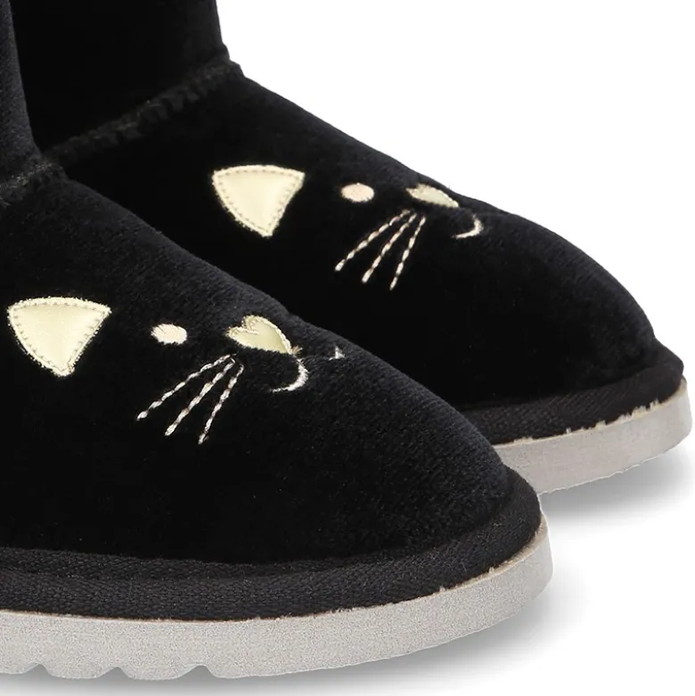 Botitas tipo Australianas niña en terciopelo negro con diseño GATITO.