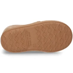 Botita tipo Mocasín Wallabi con cordones en Serratex.