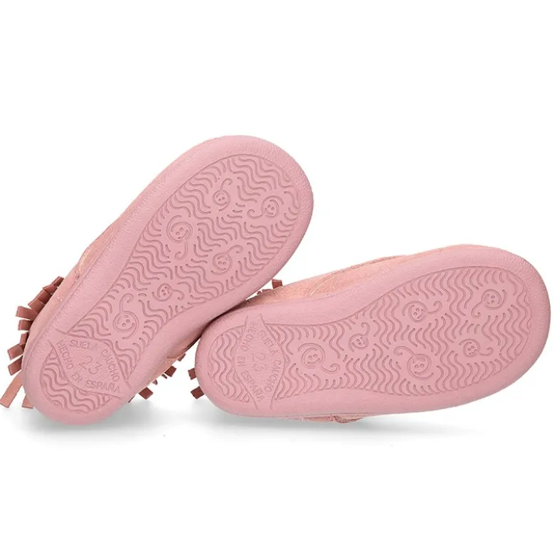 Botita tipo MOHICANA niña con cordones y flecos en piel serraje ROSA.