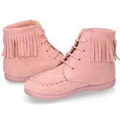 Botita tipo MOHICANA niña con cordones y flecos en piel serraje ROSA.