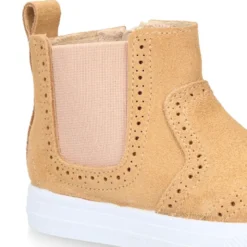 Botín niños tipo zapatilla con cremallera y elástico en piel serraje.