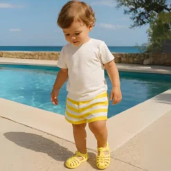 Cangrejera clásica niños nuevos colores SÓLIDOS con cierre adherente para Playa y Piscina.