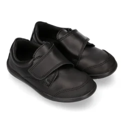 Colegial niños tipo Blucher sin cordones y con puntera reforzada en piel lavable.
