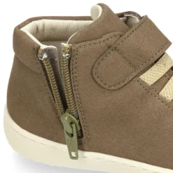 Deportiva alta niños BAREFOOT Okaa Flex con cordones elásticos y cremallera.