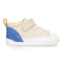 Deportiva botita niños Blanditos by Crio’s sin cordones y elásticos en piel suave.