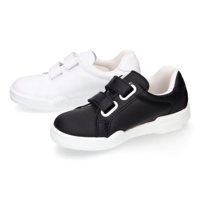 Deportiva colegial niños sin cordones en piel lavable.