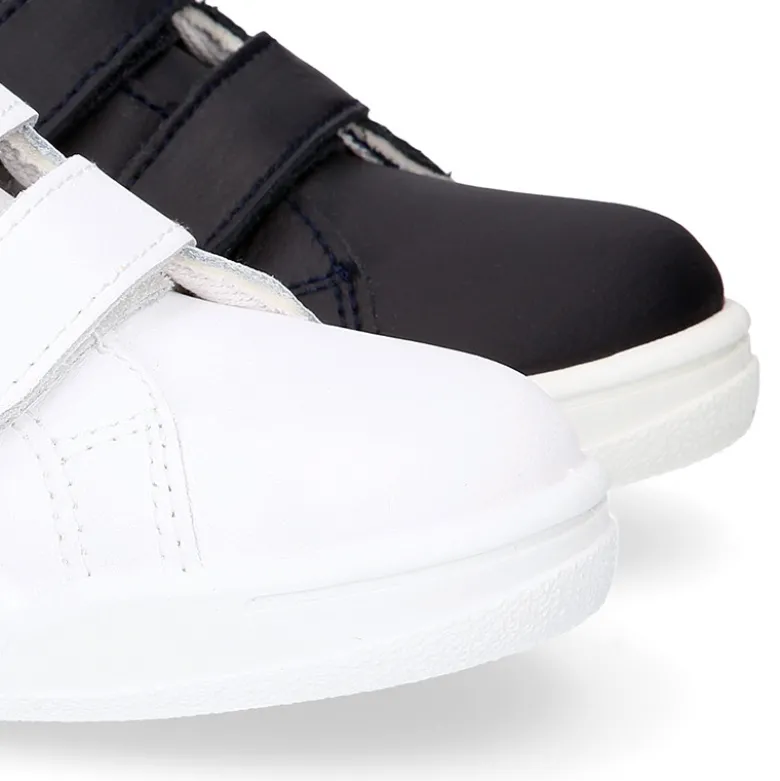 Deportiva colegial niños sin cordones en piel lavable.