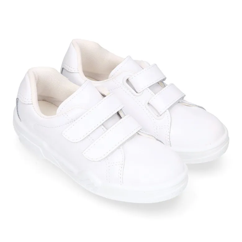 Deportiva colegial niños sin cordones en piel lavable.