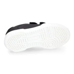 Deportiva colegial niños sin cordones en piel lavable.
