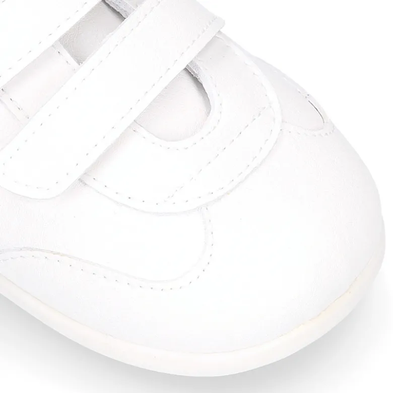 Deportiva niño OKAA FLEX sin cordones y drop cero en color Blanco.