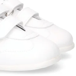 Deportiva niño OKAA FLEX sin cordones y drop cero en color Blanco.
