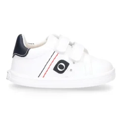 Deportiva niño OKAA FLEX sin cordones en color Blanco.