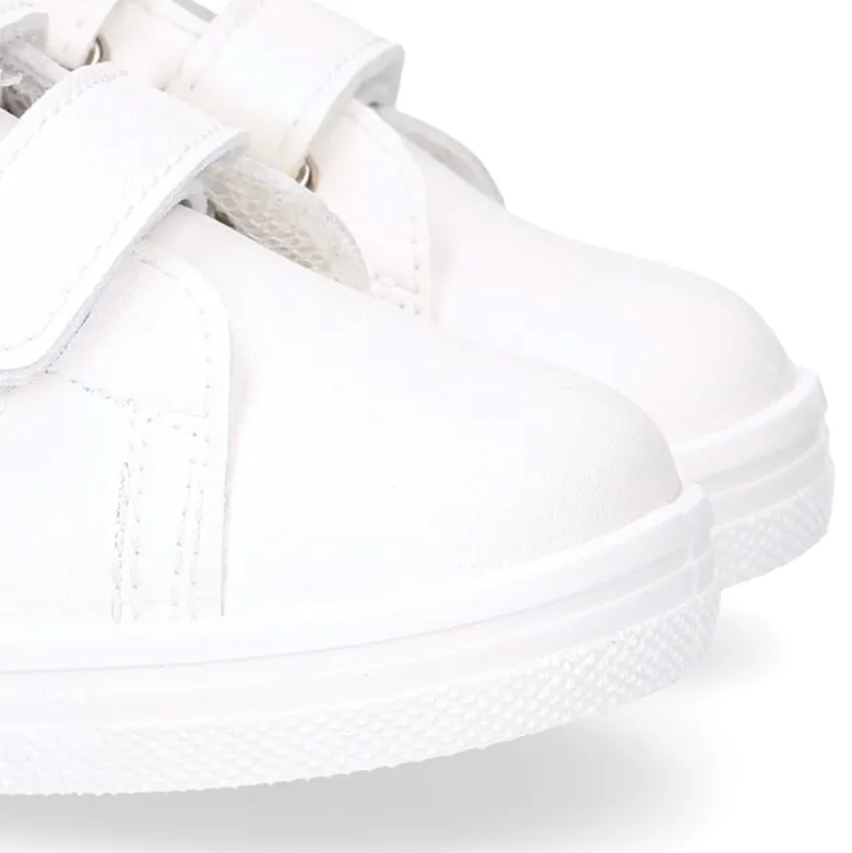 Deportiva niño OKAA FLEX sin cordones en color Blanco.