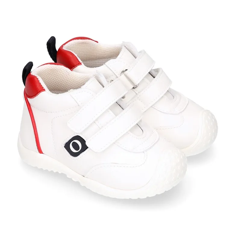 Deportiva niño OKAA FLEX sin cordones y puntera en color Blanco.