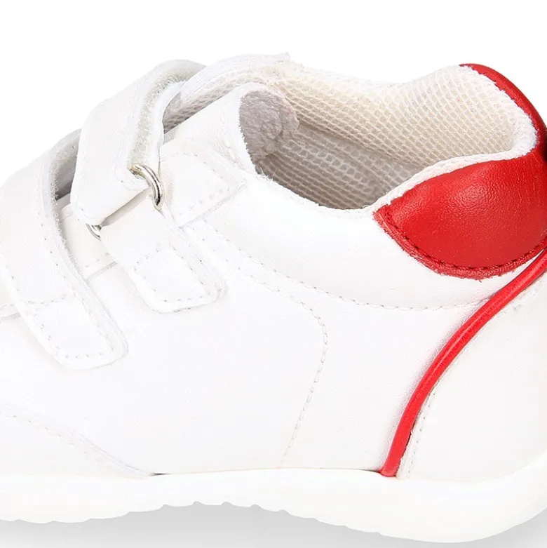 Deportiva niño OKAA FLEX sin cordones y puntera en color Blanco.