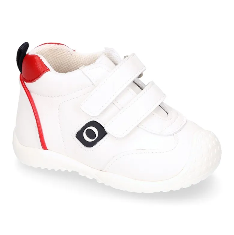 Deportiva niño OKAA FLEX sin cordones y puntera en color Blanco.